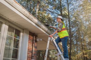 How to Tell if You Need Gutter Repair Services